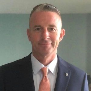 Meet your Posher, Bret